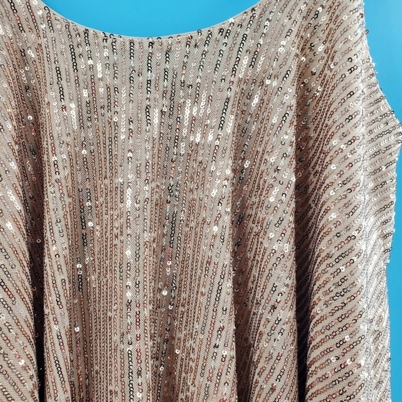 Gold tone sequined lined tank top Large - Picture 2 of 12